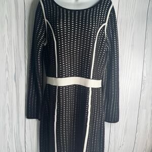 Calvin Klein Black White Sweater Dress Size Large  Long Sleeves Sheath classic